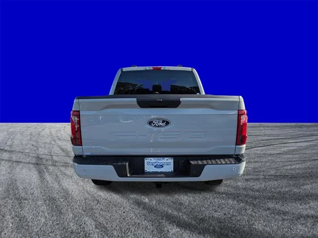 New 2026 Avalanche Ford XLT image 5