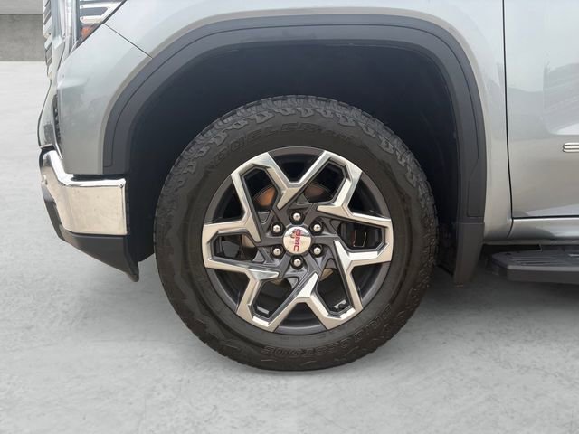 2025 GMC Sierra 1500 SLT - Photo 23