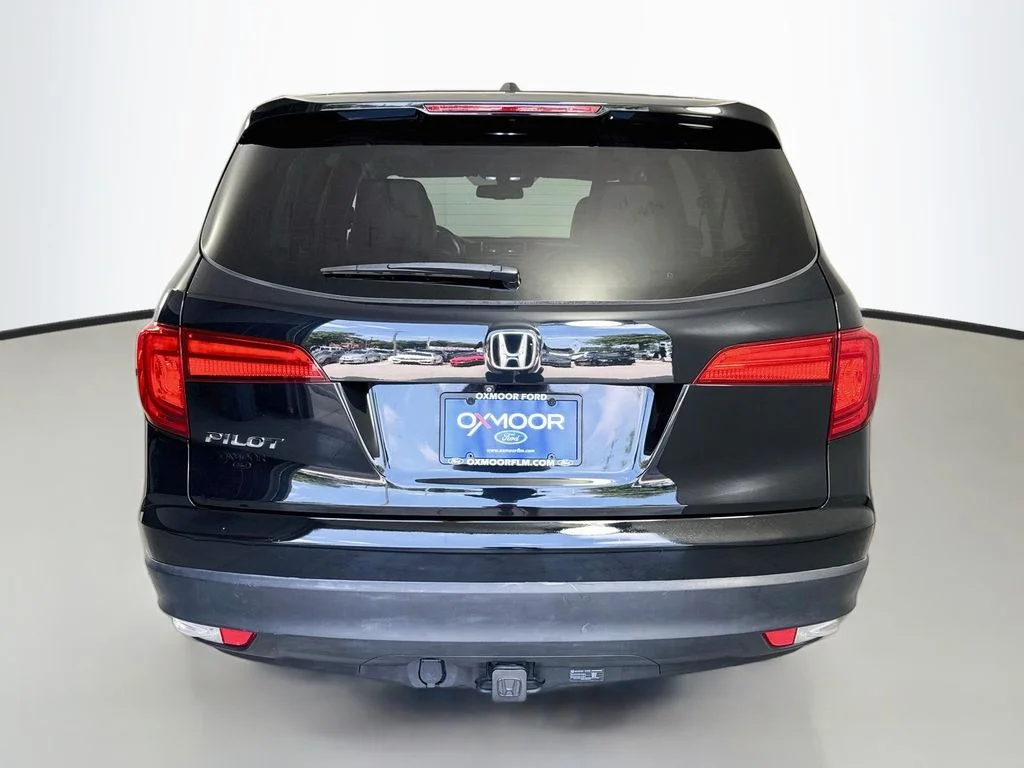 Used 2016 Crystal Black Pearl Honda EX-L image 6