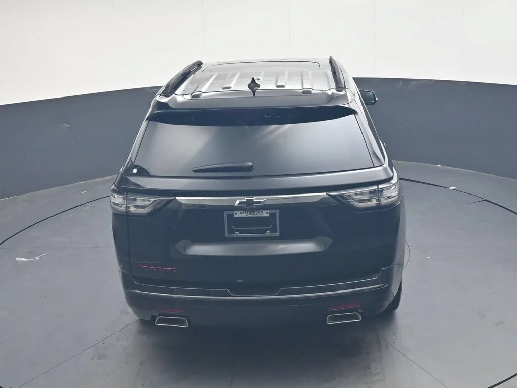 Used 2021 Black Metallic Chevrolet Premier image 28