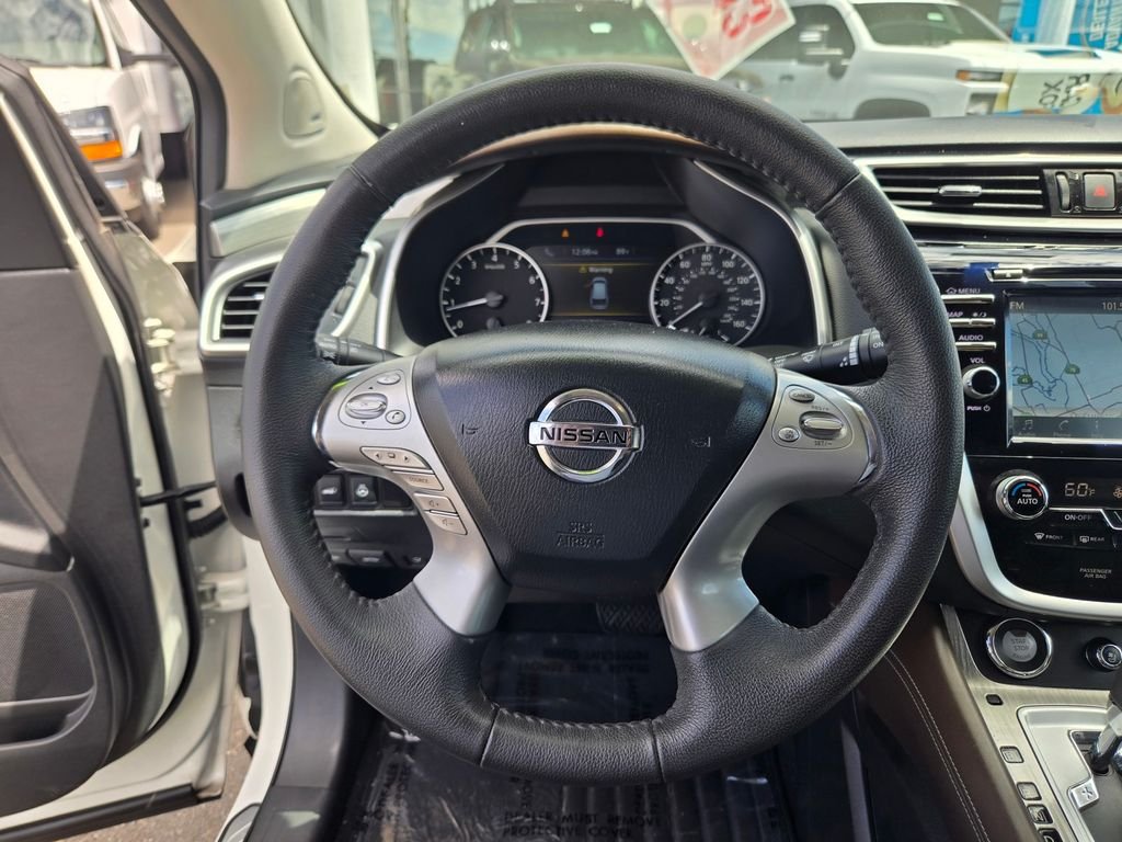 Used 2015 White Nissan Platinum image 20