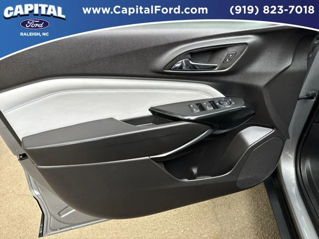 Used 2025 Gray Chevrolet LT image 20
