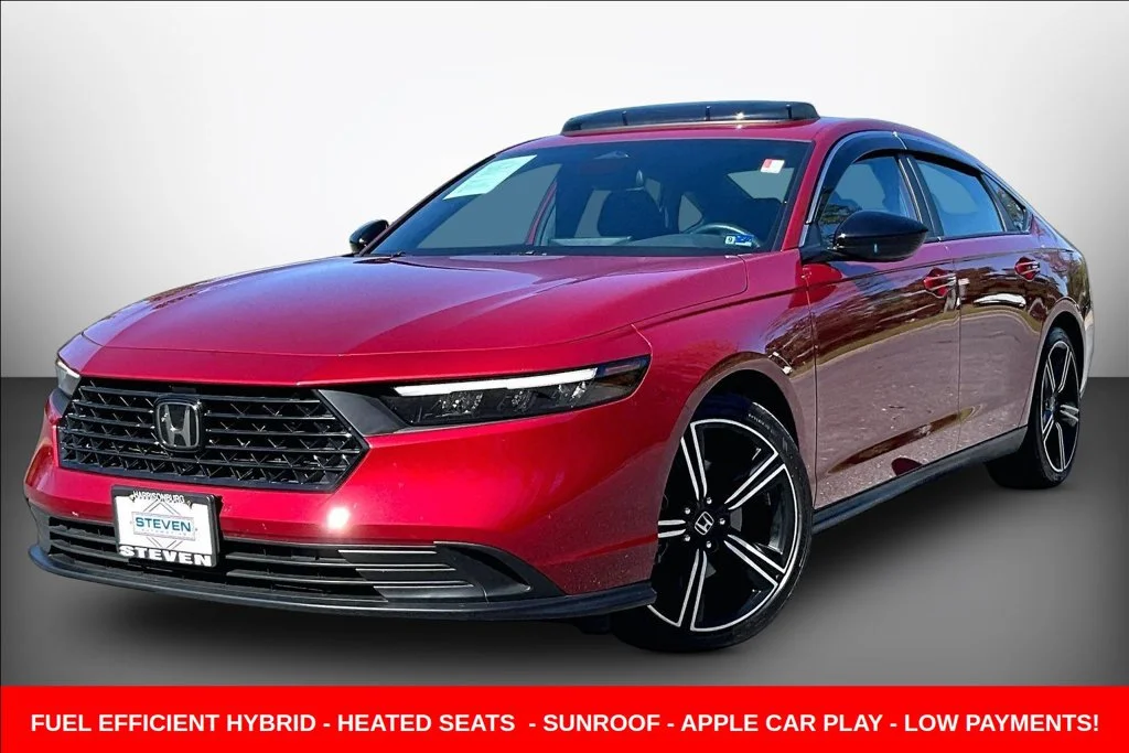 Used 2025 Red Honda Sport image 3