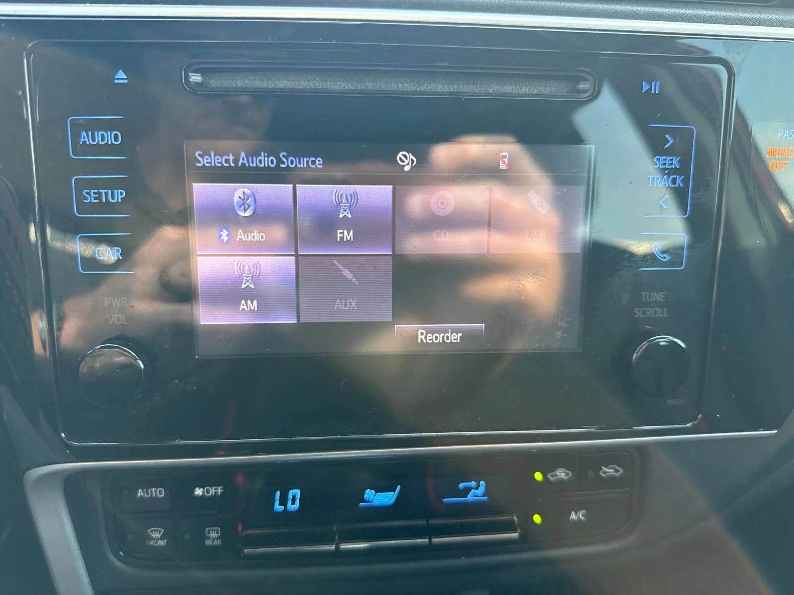 Used 2018 Red Toyota LE image 6