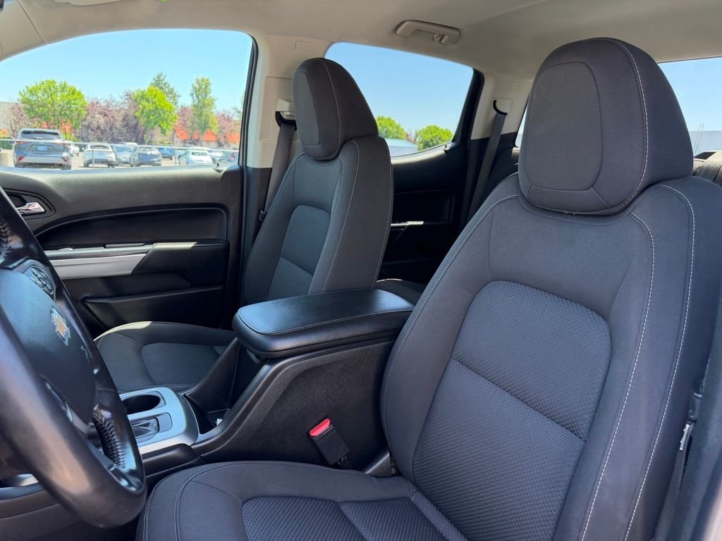 2020 Chevrolet Colorado LT - Photo 16