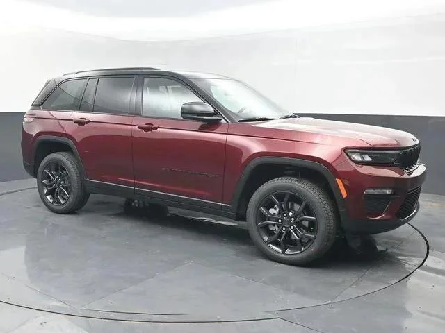 New 2025 Velvet Red Pearl-Coat Exterior Paint Jeep Limited image 7