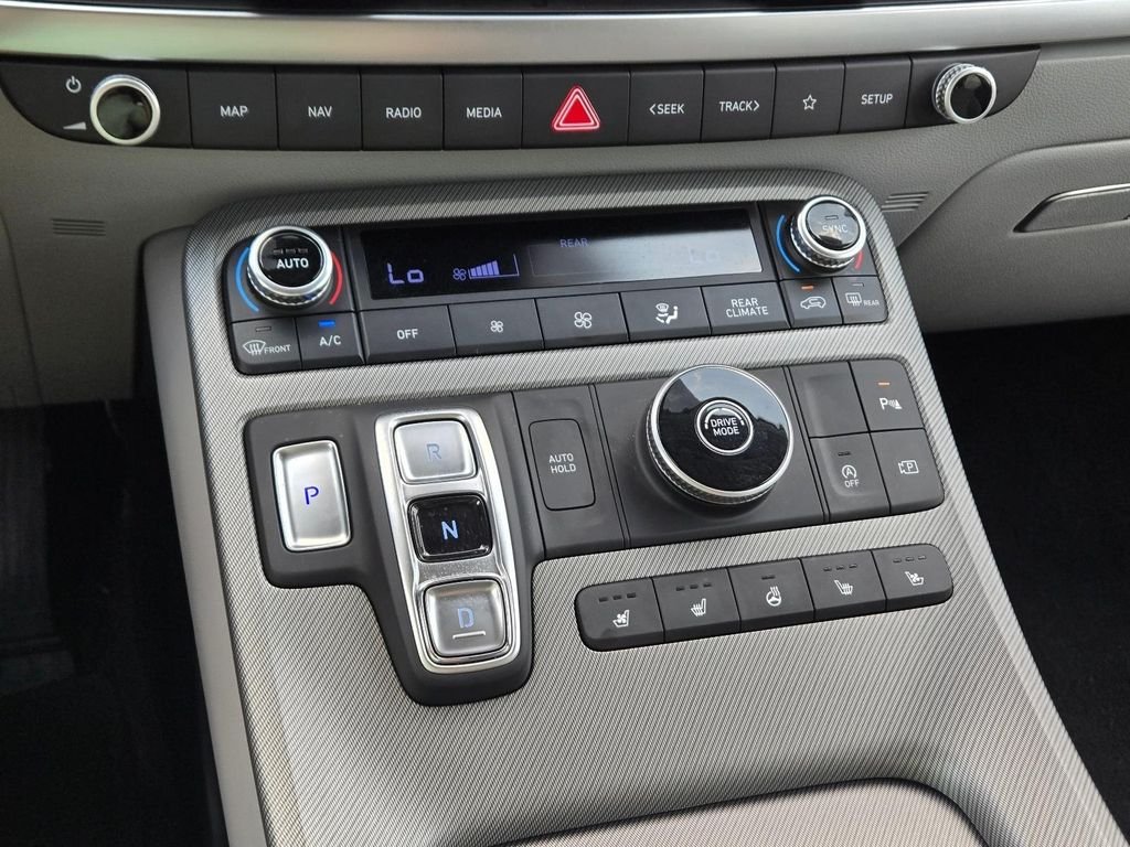 Certified Used 2025 Gray Hyundai SEL Premium image 30