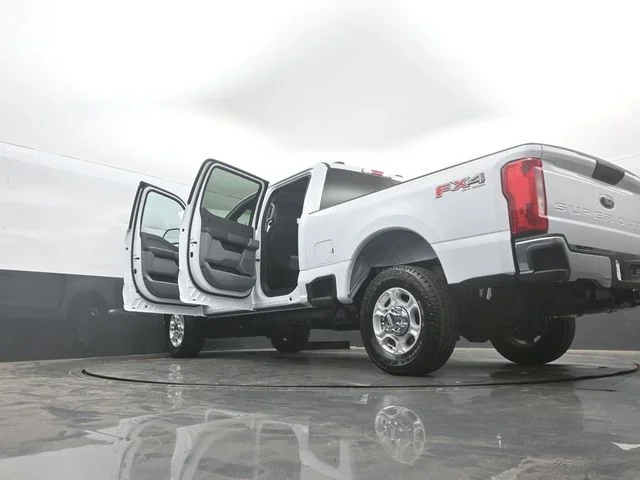 New 2026 Oxford White Ford F-350® XLT image 44