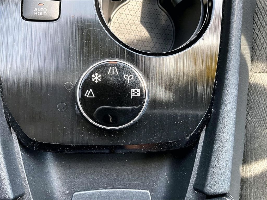 Used 2025 Silver Nissan SV image 26