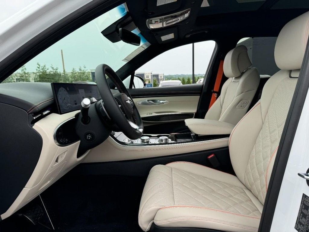 2026 GENESIS GV70 Sport Prestige - Photo 16