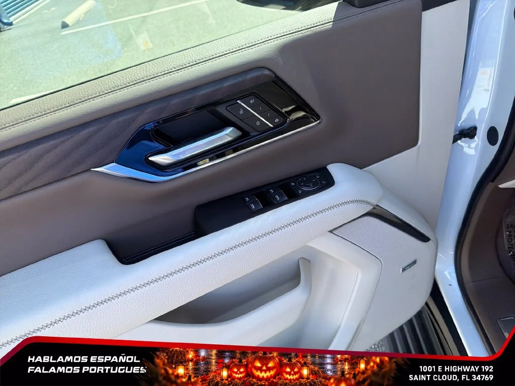 2026 GMC Yukon XL Denali - Photo 13