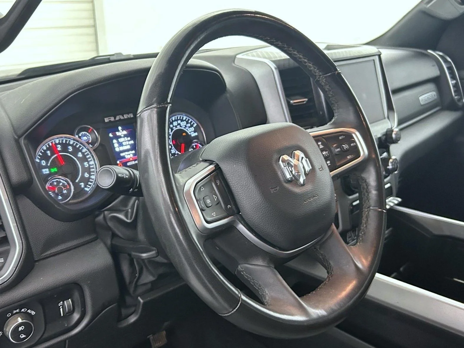 Used 2025 Silver Ram Big Horn/Lone Star image 11