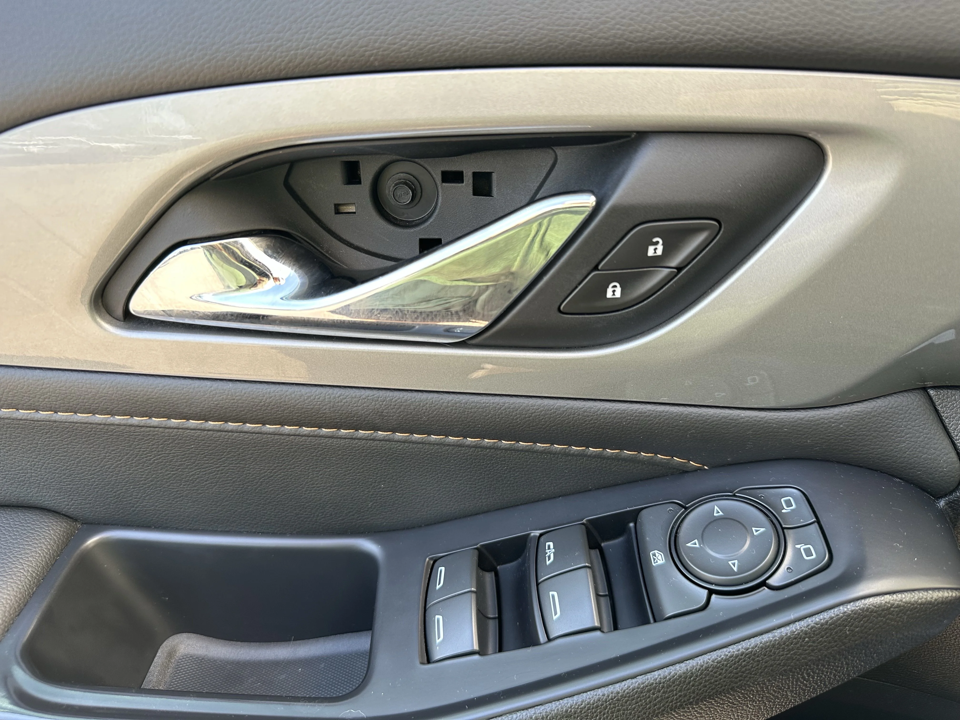 Certified Used 2021 Black Chevrolet RS image 9