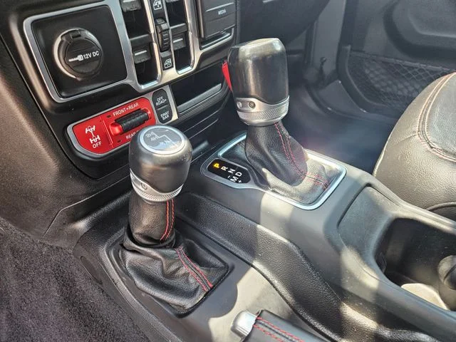 Used 2020 Gray Jeep Rubicon image 24