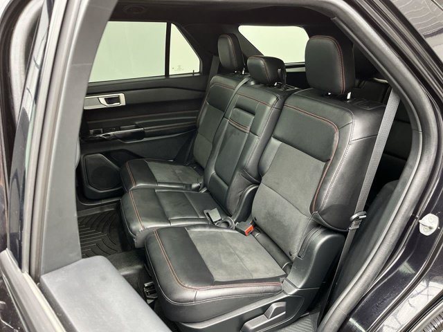 Used 2023 Agate Black Ford ST-Line image 14