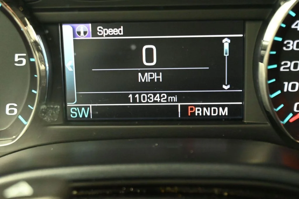 Used 2015 Red Chevrolet LT image 17