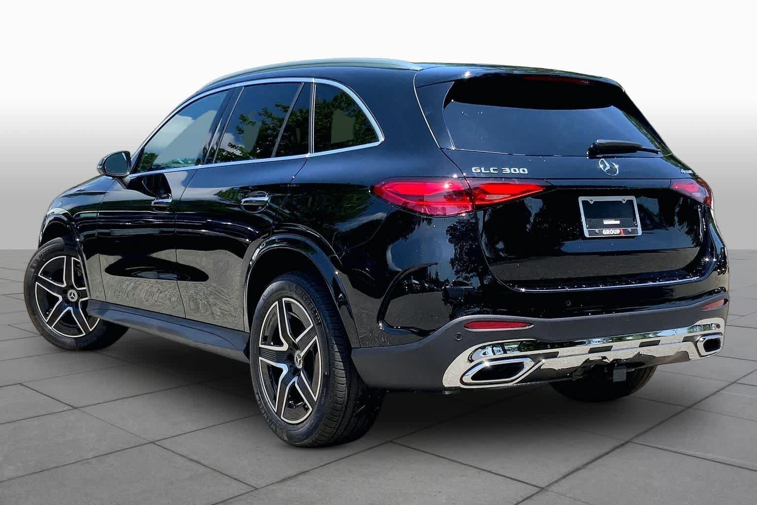 New 2026 Black Mercedes-Benz GLC 300 image 16