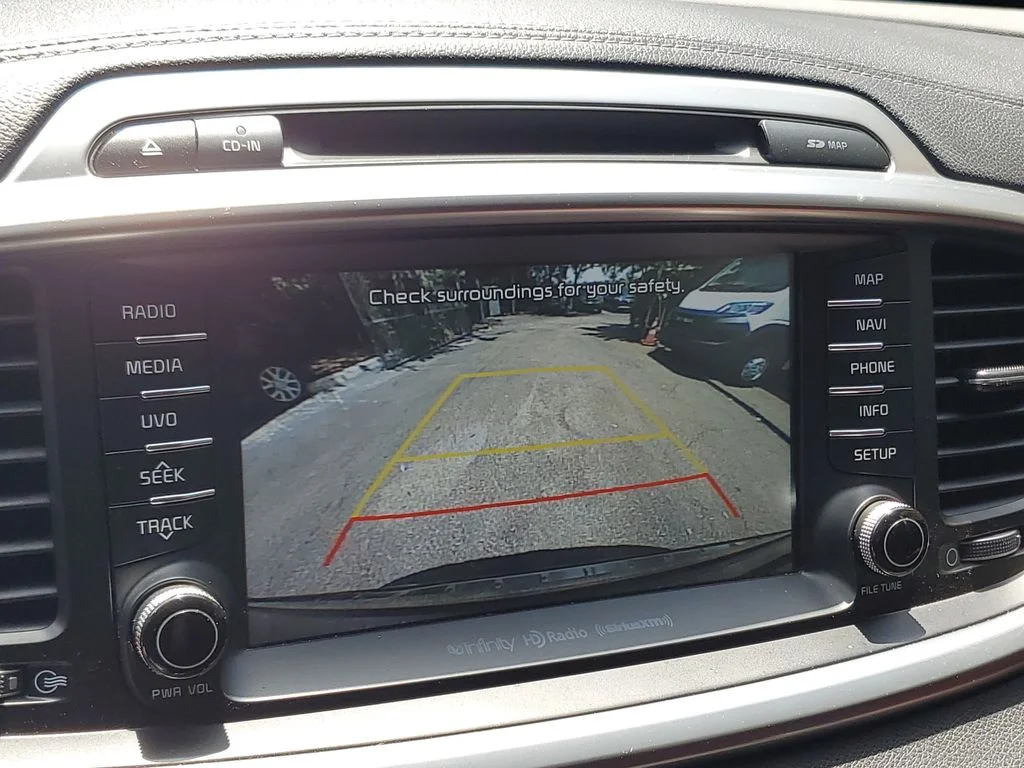 Used 2017 Black Kia SX image 28