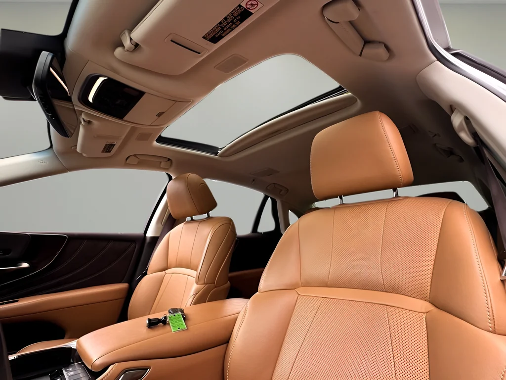 2020 Lexus LS Base - Photo 18