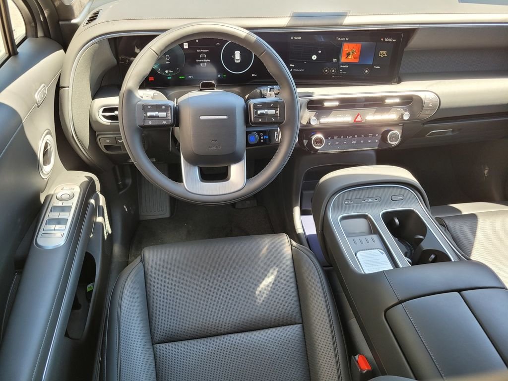 New 2026 Silver Hyundai Calligraphy image 7