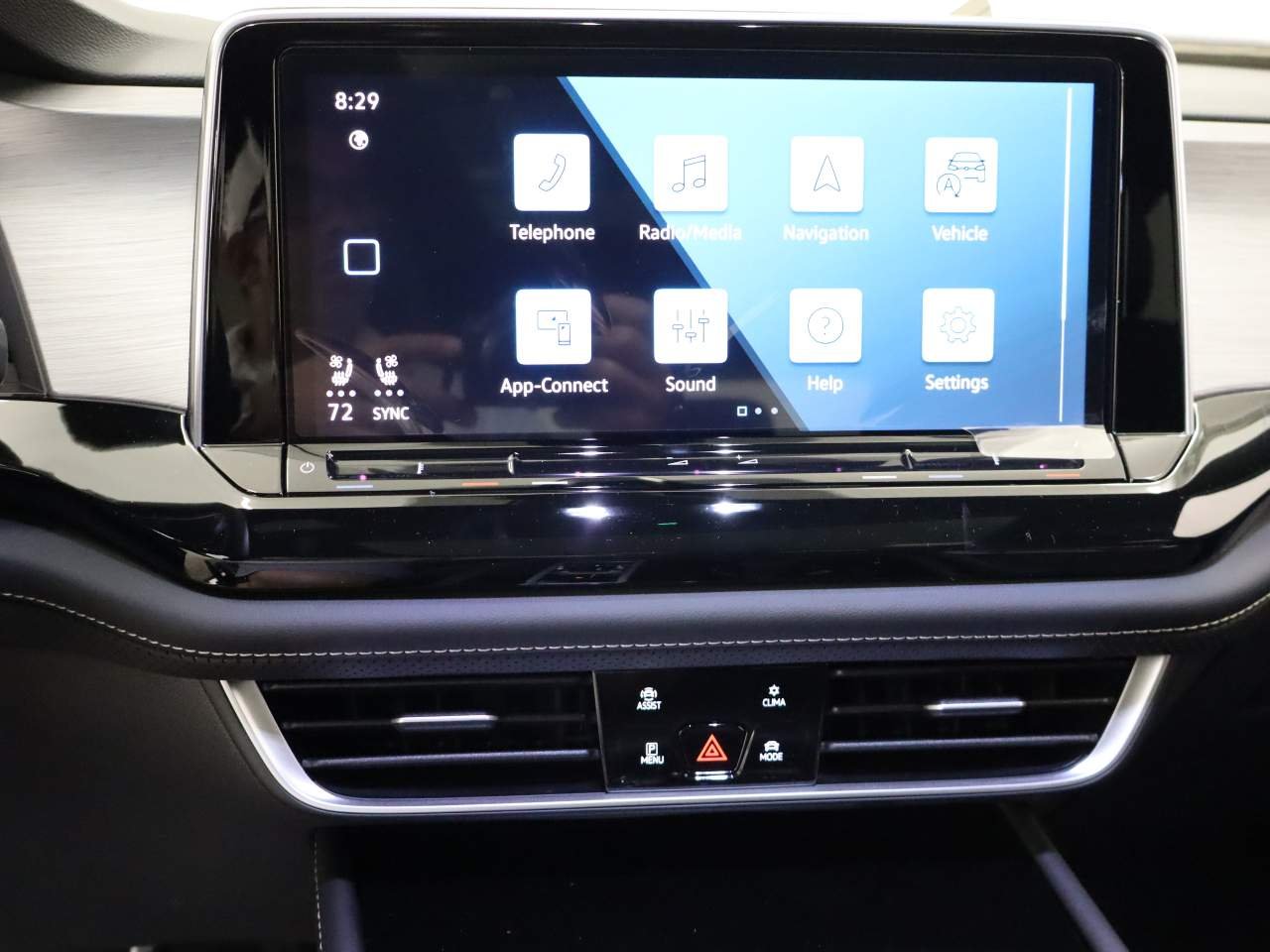2026 Volkswagen Atlas Cross Sport SE w/Tech - Photo 9