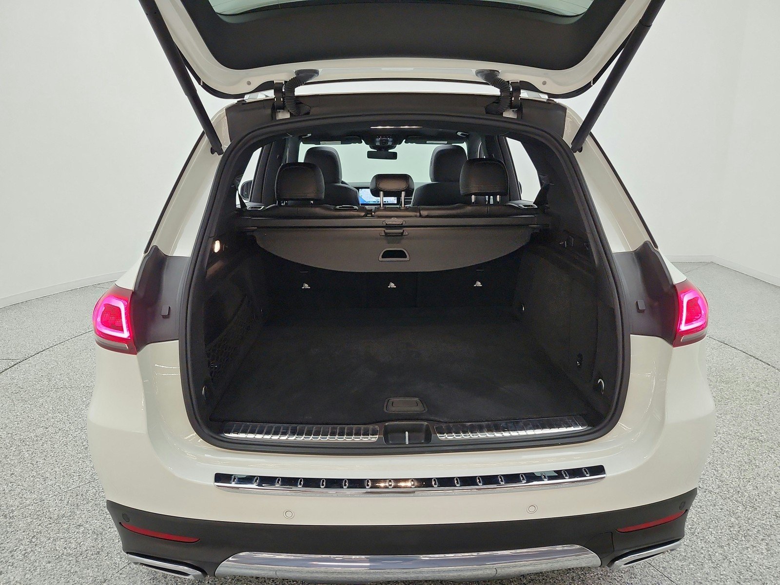 Used 2023 Polar White Mercedes-Benz GLE 350 SUV image 21