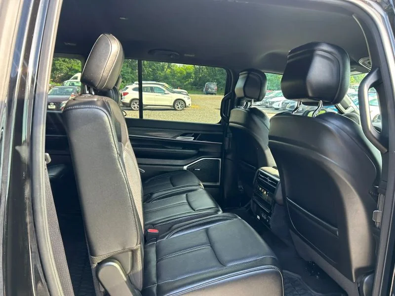 Used 2024 Black Jeep Series II Sport Utility 4D image 25