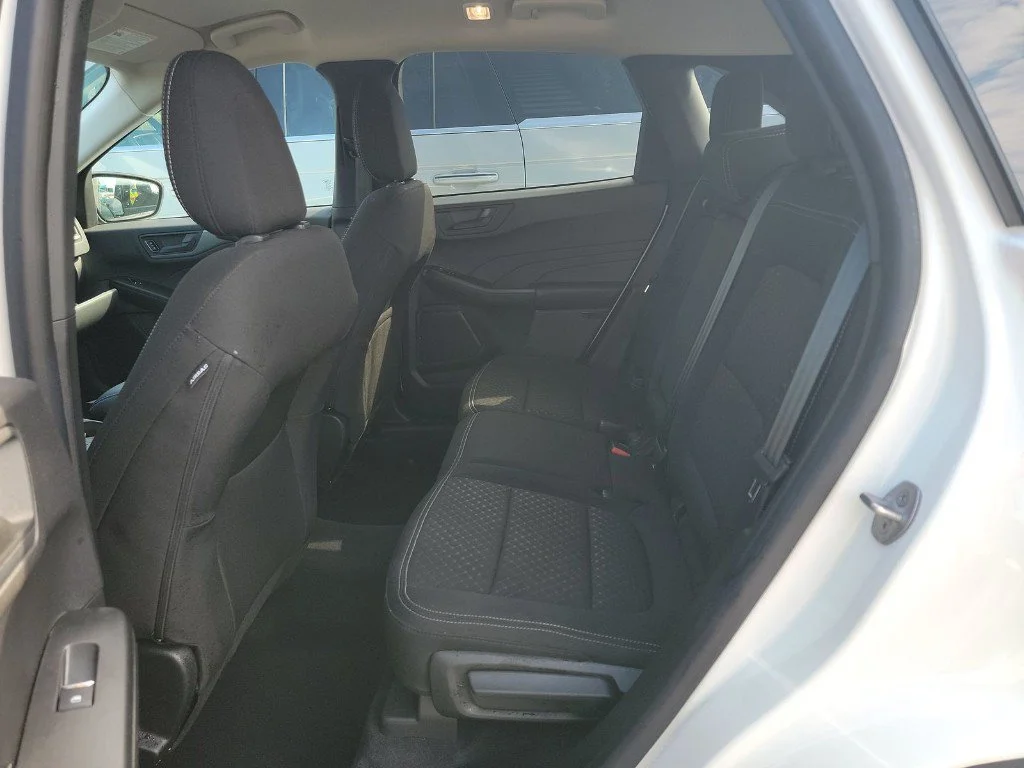 Used 2023 White Ford Active image 19