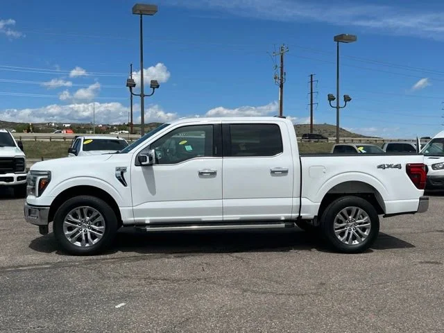 Used 2024 White Ford LARIAT image 2
