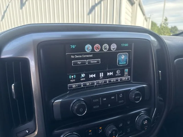 Used 2017 White Chevrolet LTZ image 22