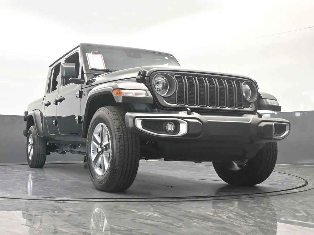 Used 2024 Black Clearcoat Jeep Sport S image 60