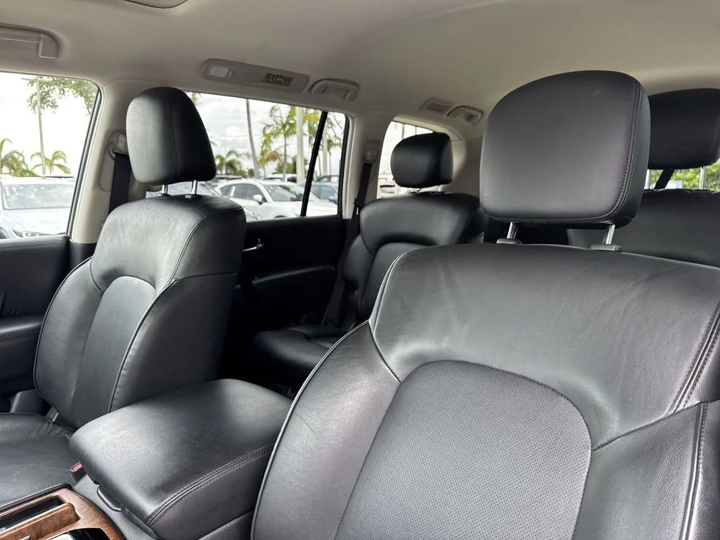 Used 2024 Aspen White Nissan SL image 42