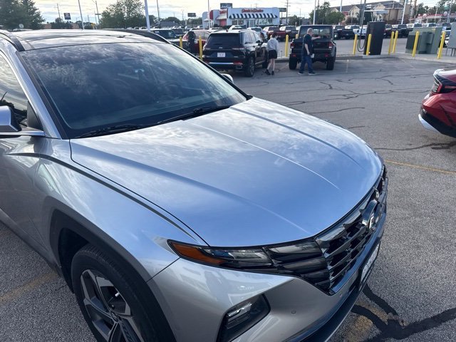 Used 2023 Silver Hyundai Limited image 4