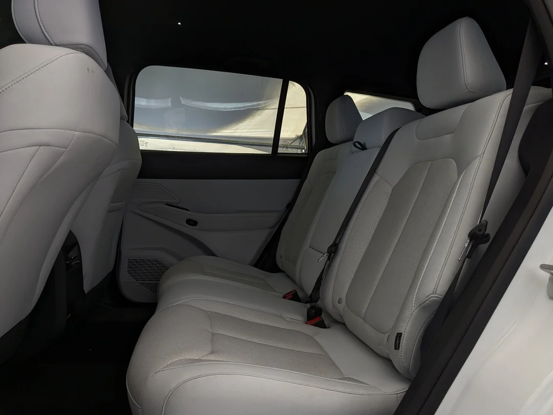 New 2026 White Jeep Laredo - - 4x4 - Mopar Interior Protection Pkg - Customer Preferred Pkg 23F & More! image 29