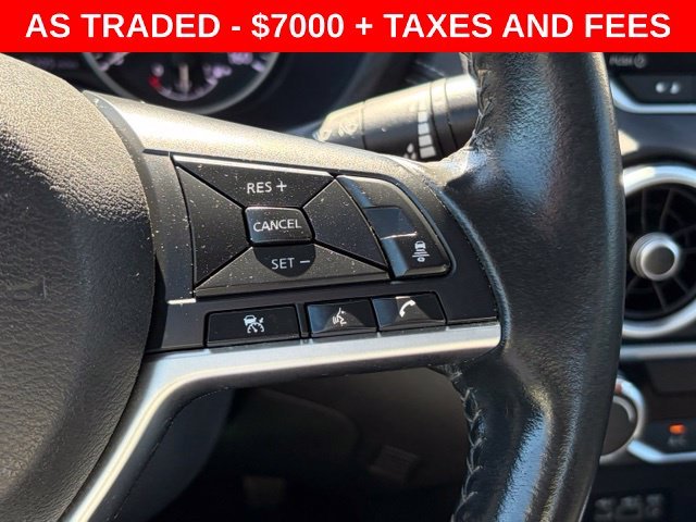 Used 2022 Black Nissan SV image 21