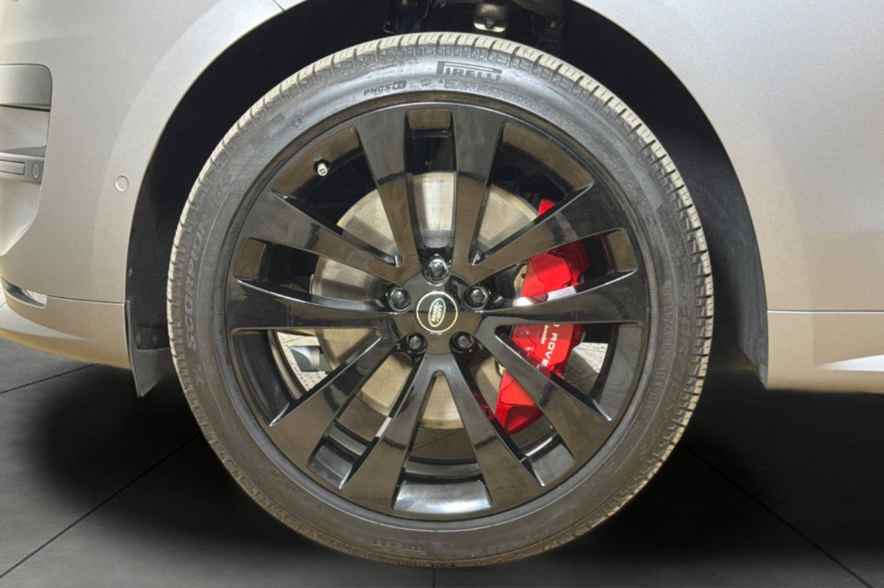 Used 2025 VELOCITY BLUE SV Land Rover Autobiography image 26
