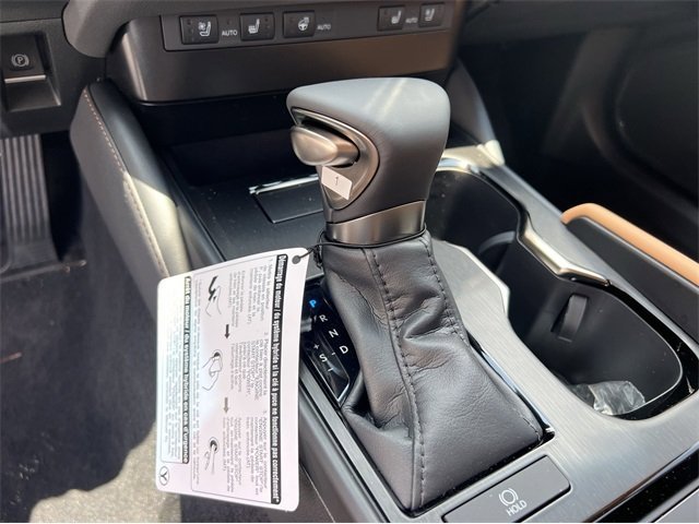 New 2024 Eminent White Pearl Lexus 350 image 20