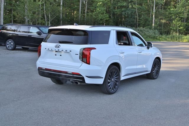 Used 2025 White Hyundai Calligraphy Night Edition image 7