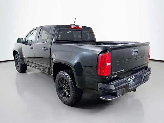 Certified Used 2022 Black Chevrolet Z71 image 5