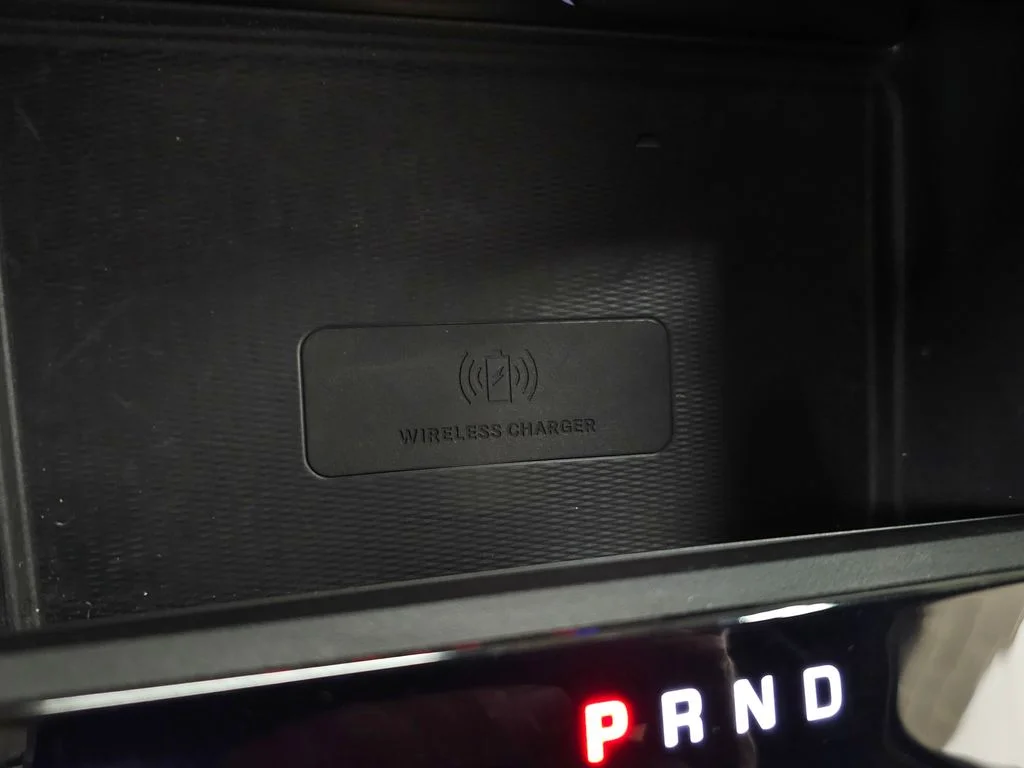 Used 2023 Black Jeep Overland image 33
