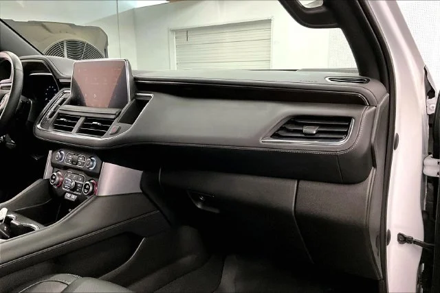Used 2022 Summit White GMC SLE image 20
