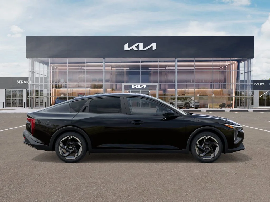 2026 Kia K4 EX - Photo 8