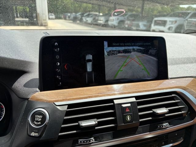 Used 2019 White BMW sDrive30i image 11