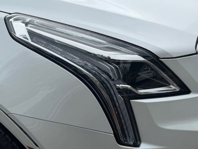 Used 2023 White Cadillac Premium Luxury image 9
