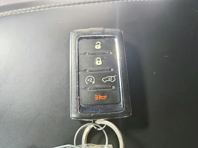 Used 2023 Gray Jeep Overland image 37