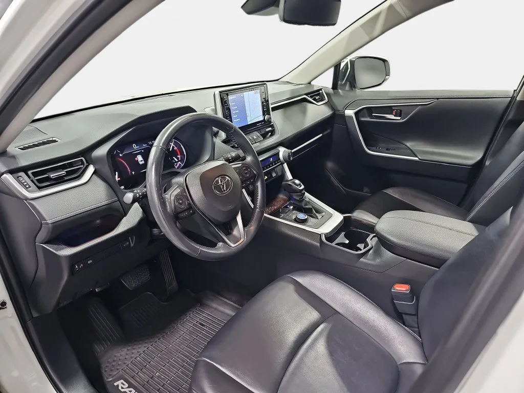 Used 2019 White Toyota Limited image 18