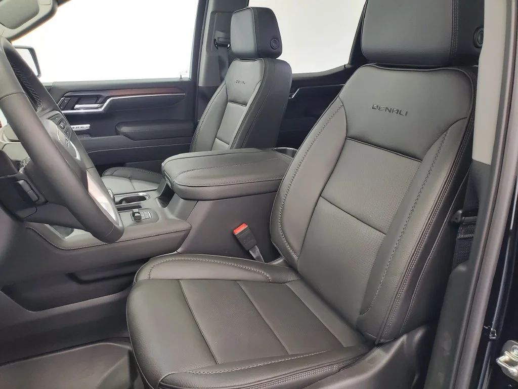 New 2026 Onyx Black GMC Denali image 5