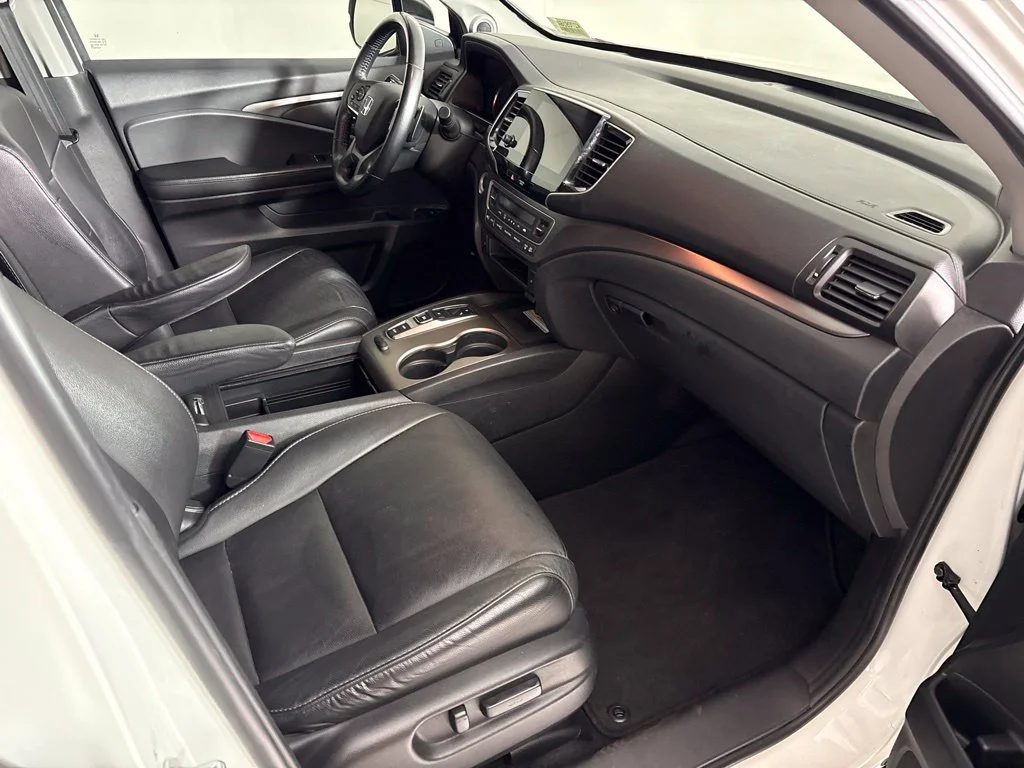 Used 2021 White Honda Special Edition image 16