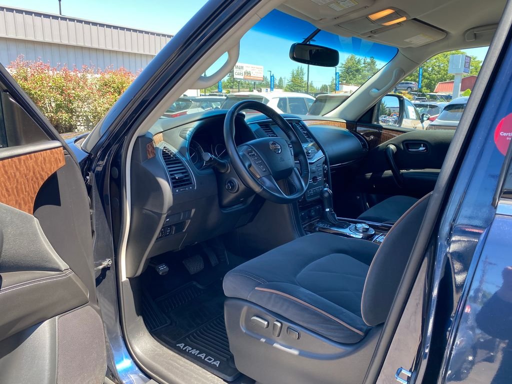 Used 2018 Blue Nissan SV image 15