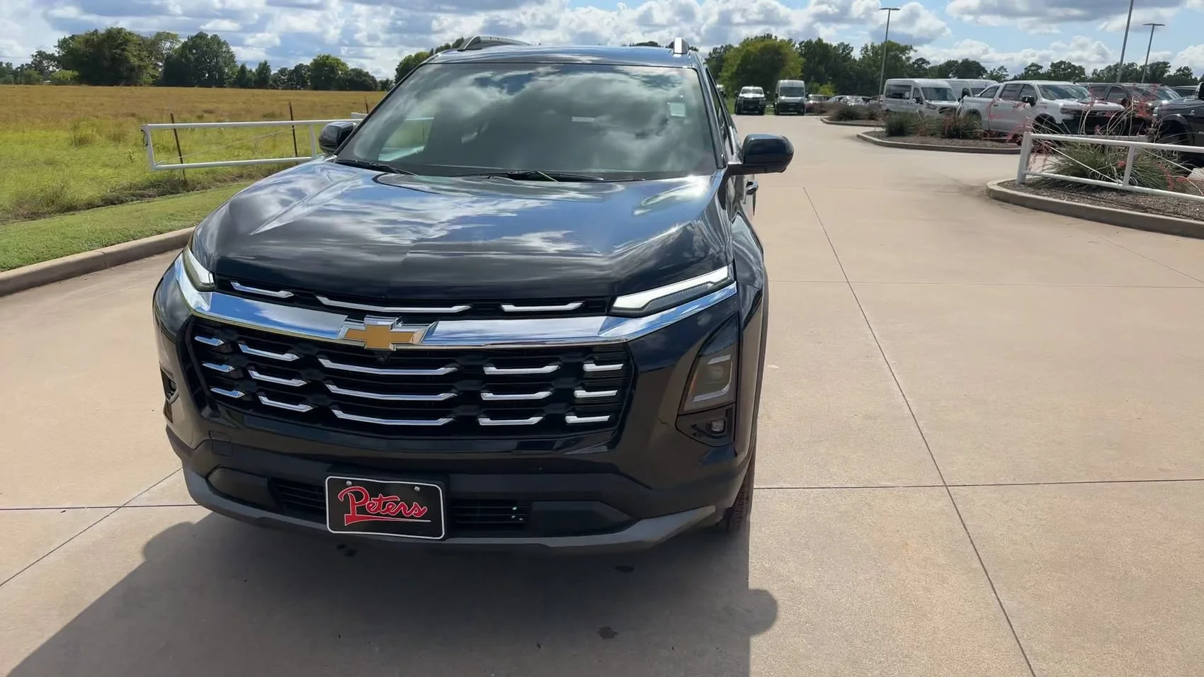 Used 2025 Mosaic Black Metallic Chevrolet FWD LT image 4